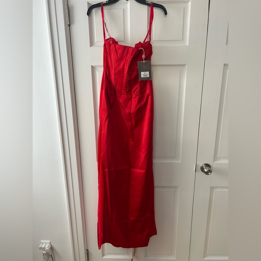 SHANI Red Satin Corset Maxi Dress - Picture 6 of 8